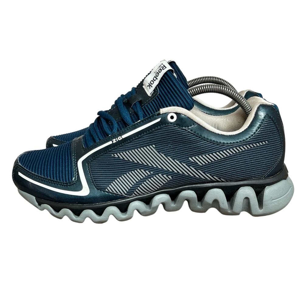 2012-13 Reebok Vancouver Canucks NHL Size 8 Zig Zag Dynamic Shoes Sneakers